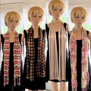 Lot of 4‎ Scarfs